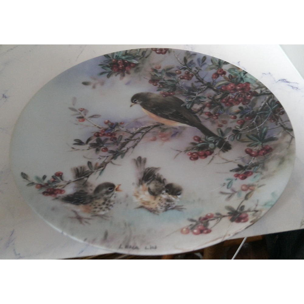 Nature's Poetry Series Plate #8 Delicate Accord By Lena Liu(1991 Bradex)